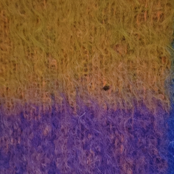 Vtg Heather Brae Scottish Mohair Rainbow Fringe Shawl Wrap FLAWED - Picture 9 of 10